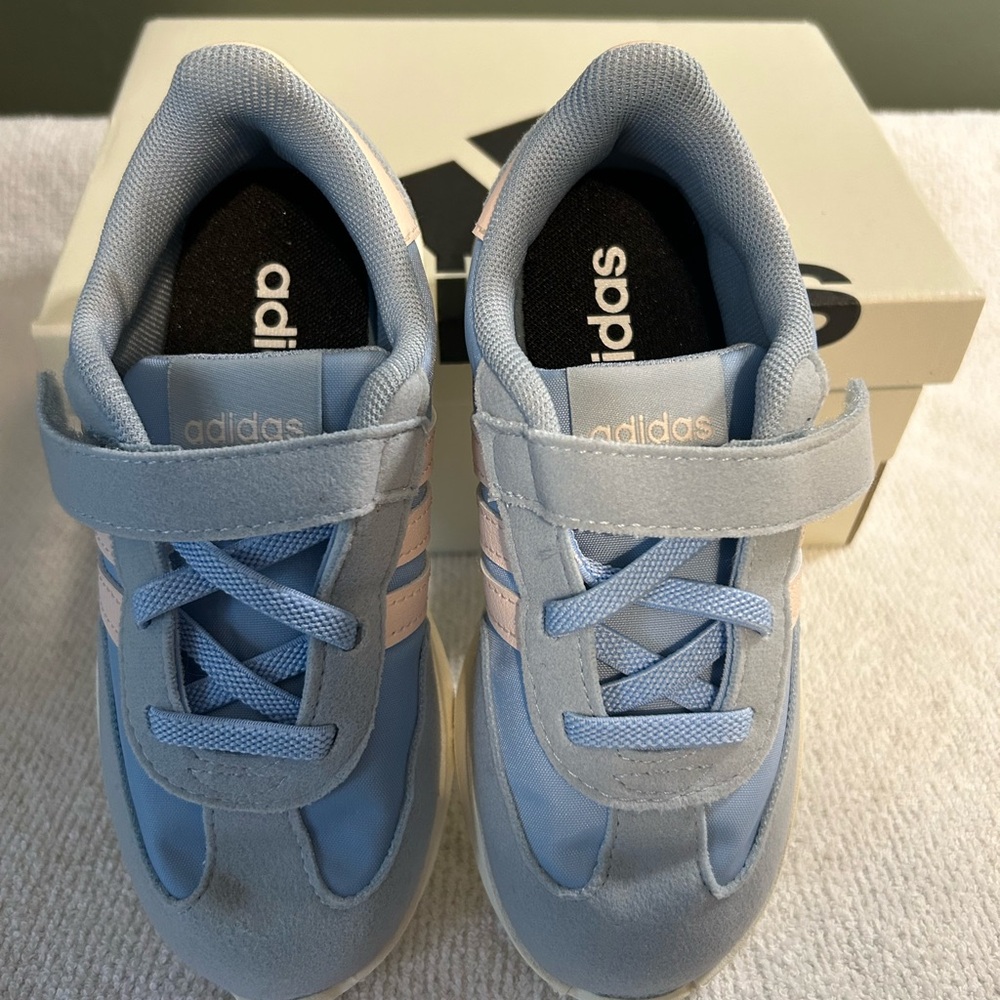 Adidas Girls Light Blue and Pink Sneakers, size 10